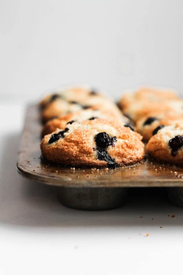 Big Bakery Style Blueberry Muffins