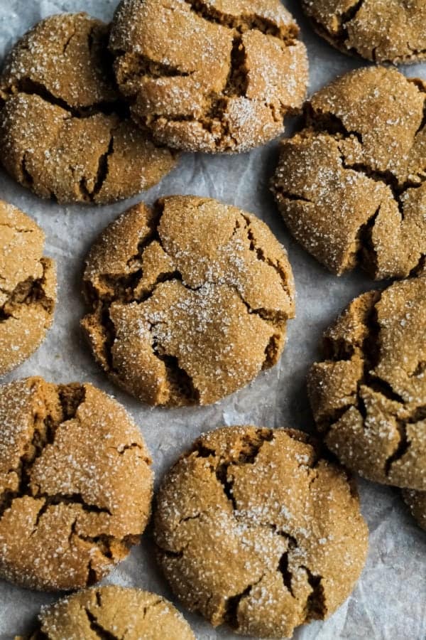 vegan ginger molasses cookies