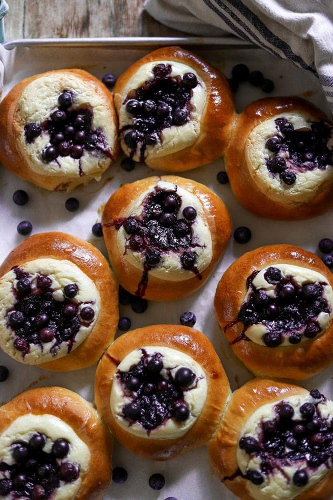 blueberry-cream-brioche-buns_lions-bread-6-blog-2