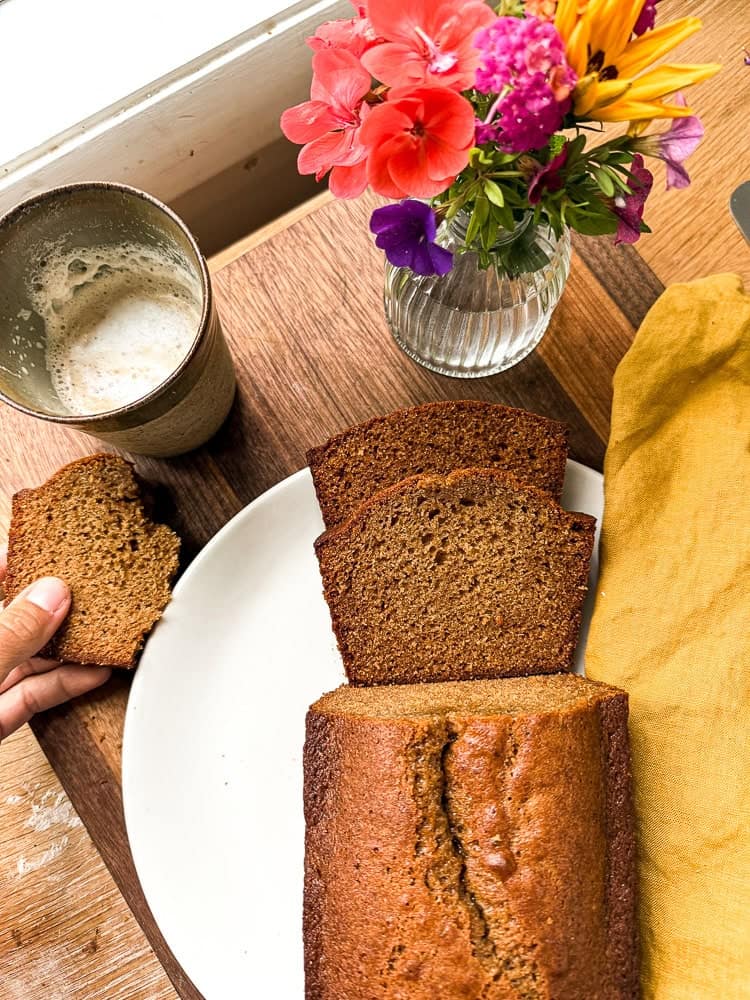 classic-honey-cake-1